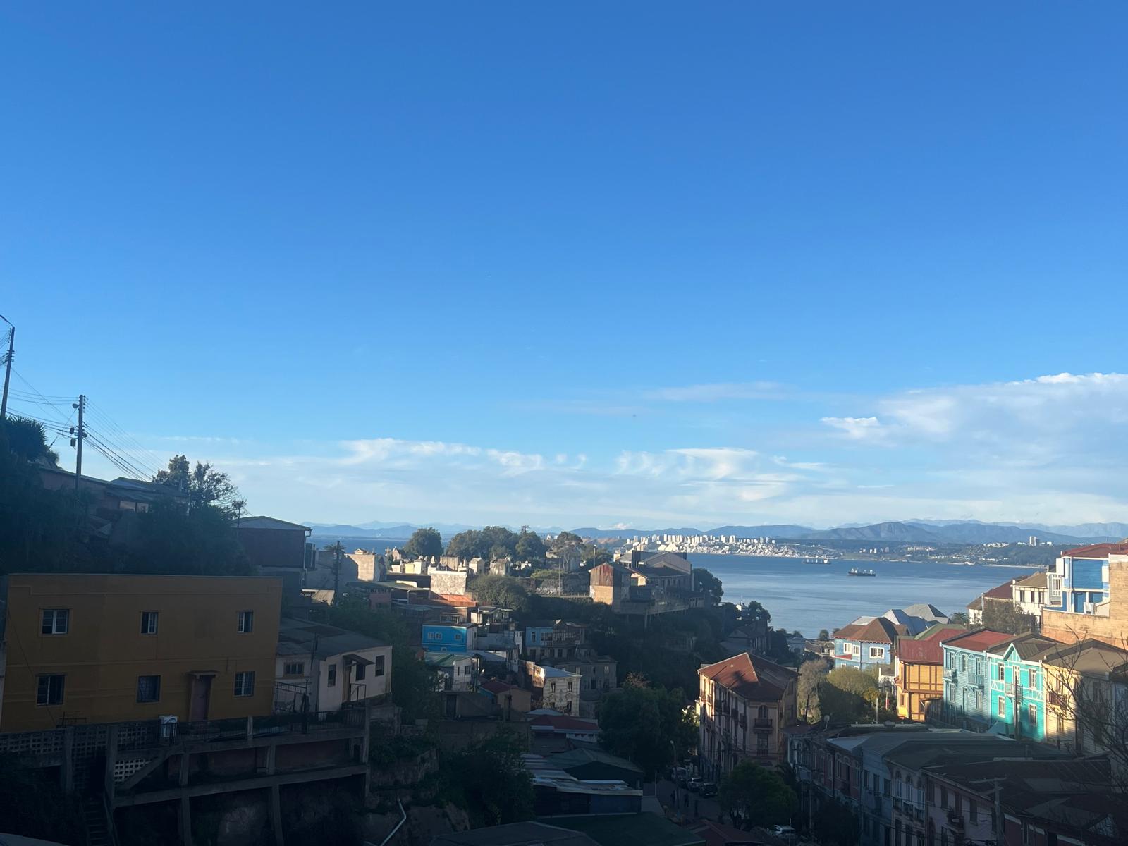 Vista hacia la bahía desde la propiedad en Valparaíso